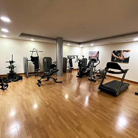 Spectacular Views - Luxury In - Hills דירה